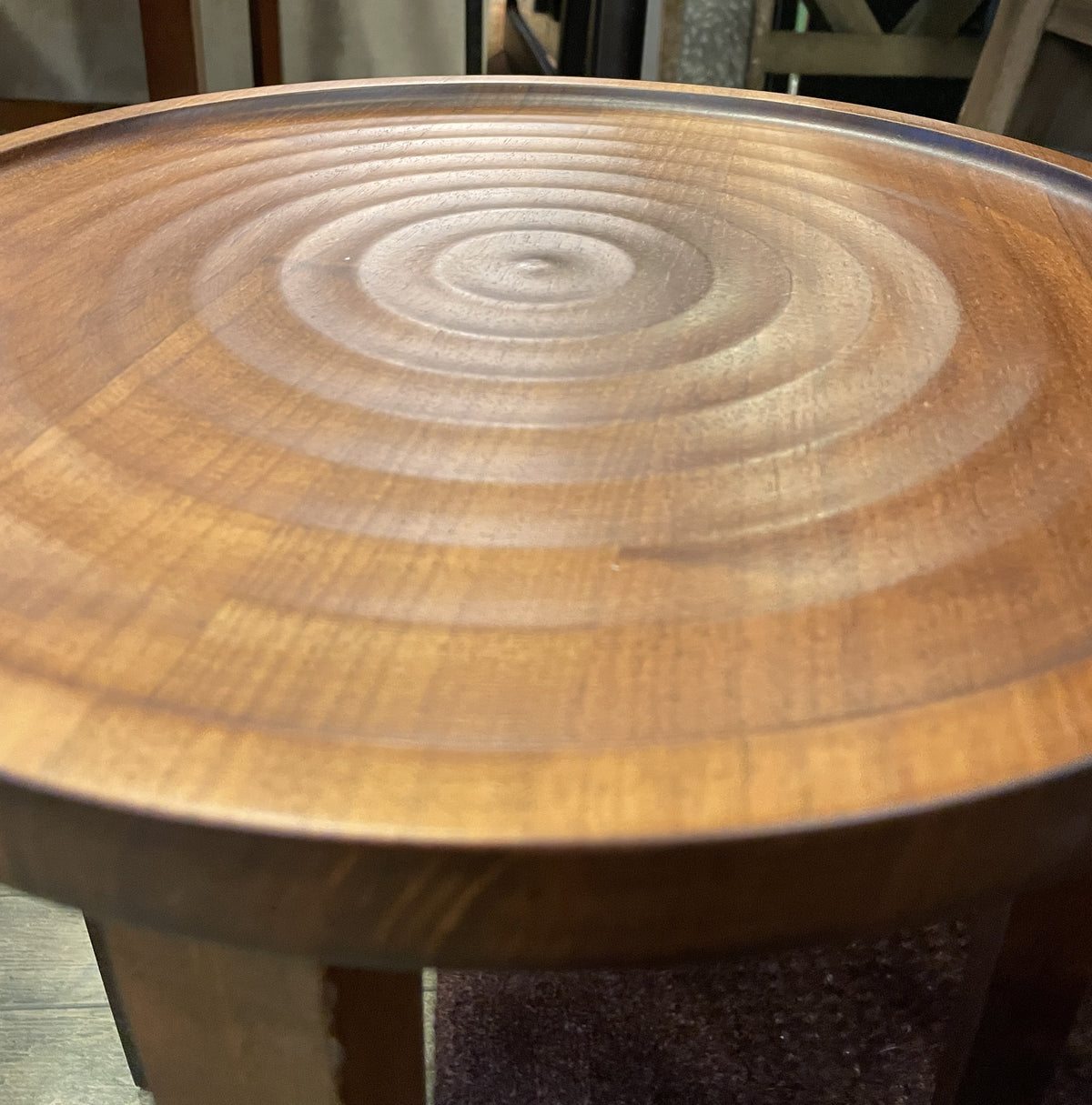 Flexform Round End Table (01B02G)