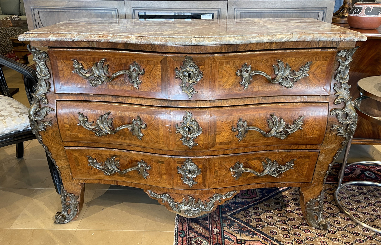 Antique Louis XV Bombe Satinwood Commode with Bronze Ormolu (05B006)