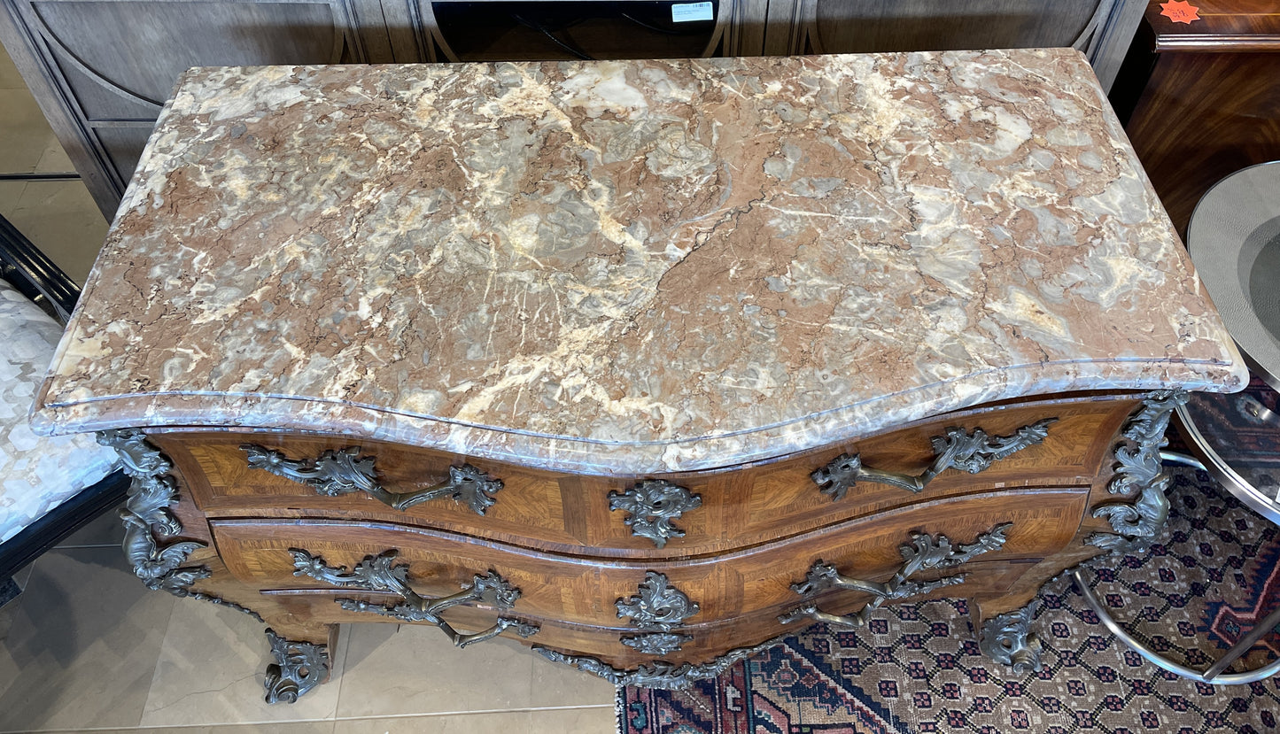 Antique Louis XV Bombe Satinwood Commode with Bronze Ormolu (05B006)