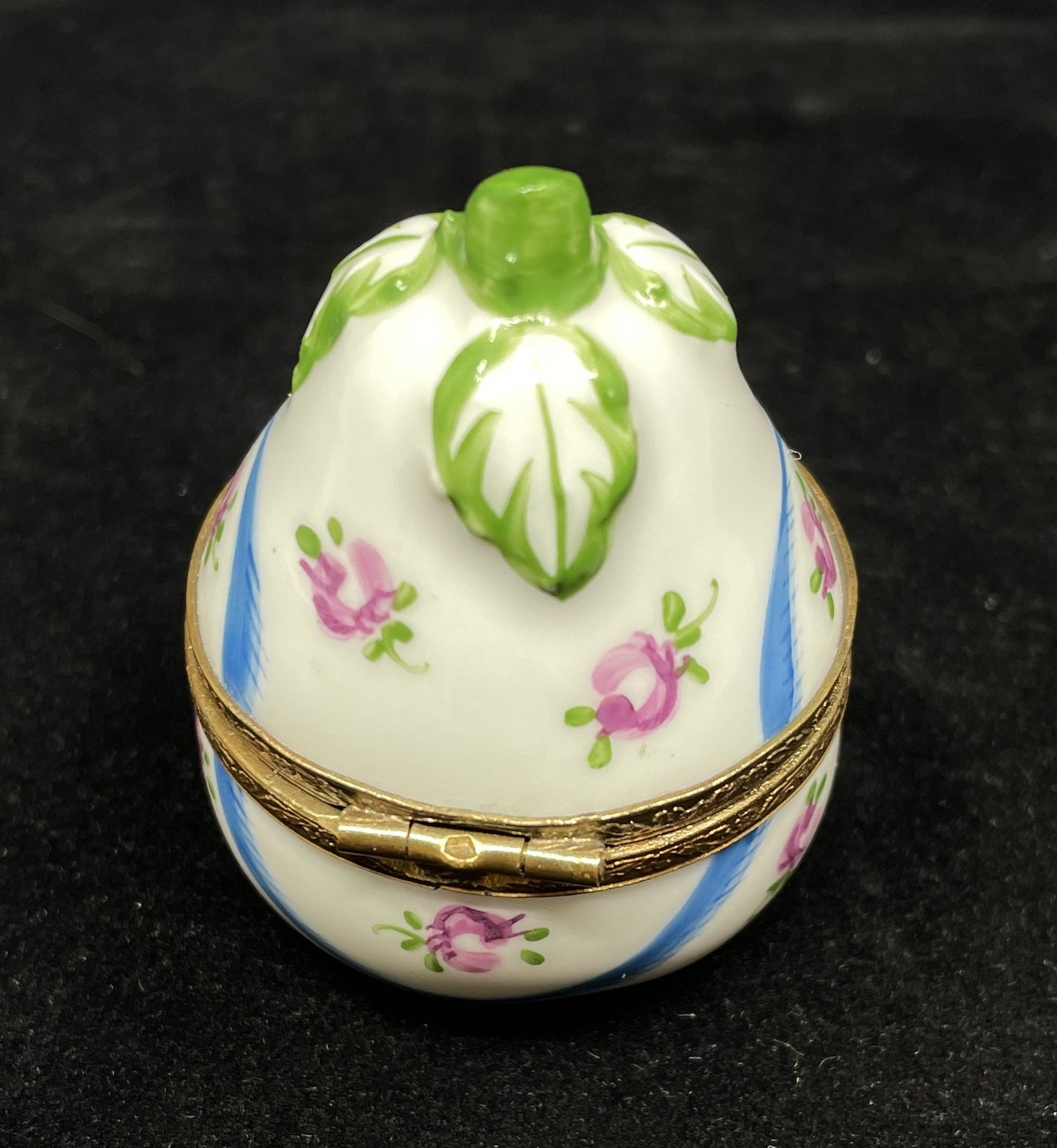 Limoges Pear Trinket Box (0I0002)