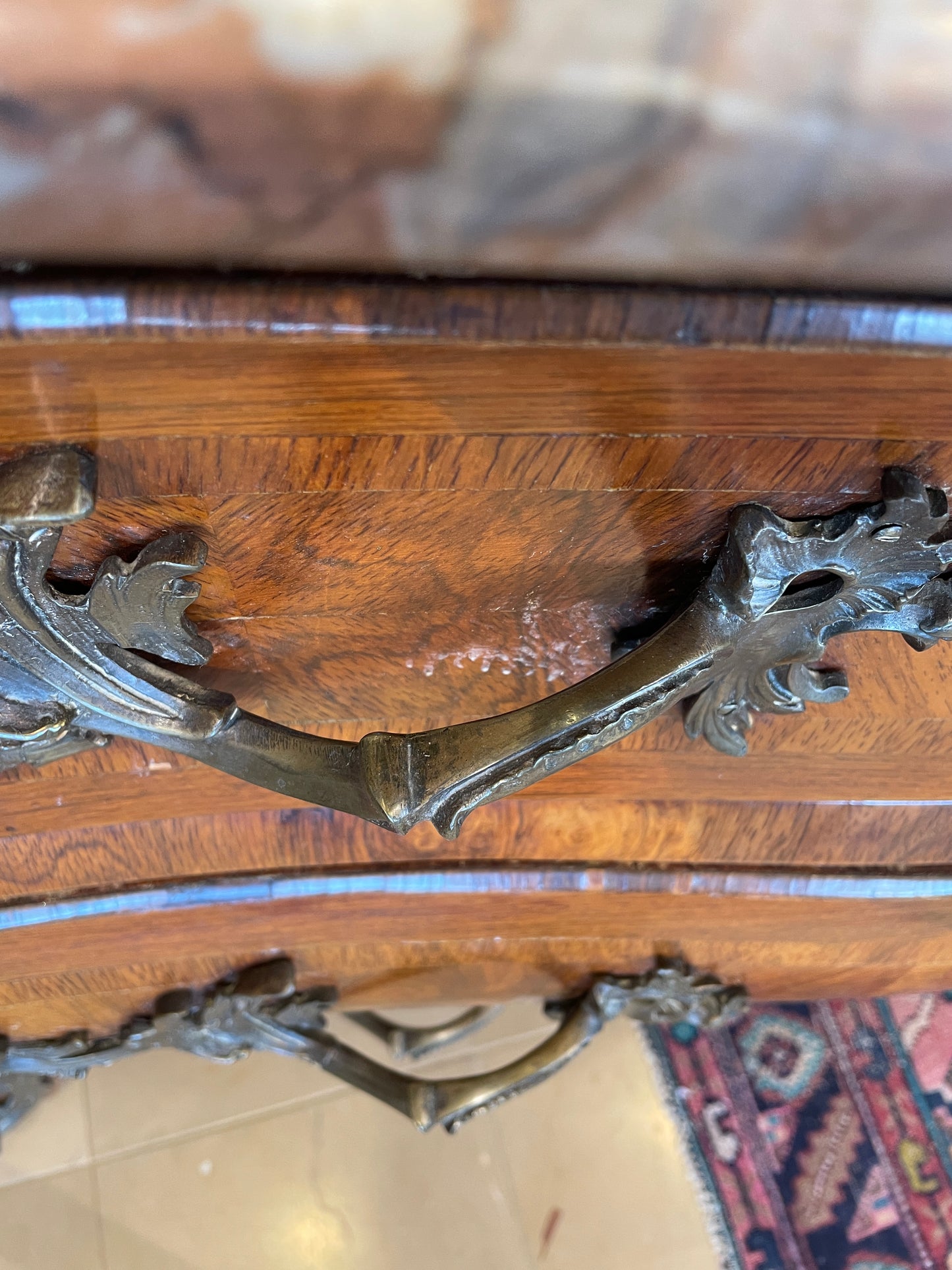 Antique Louis XV Bombe Satinwood Commode with Bronze Ormolu (05B006)