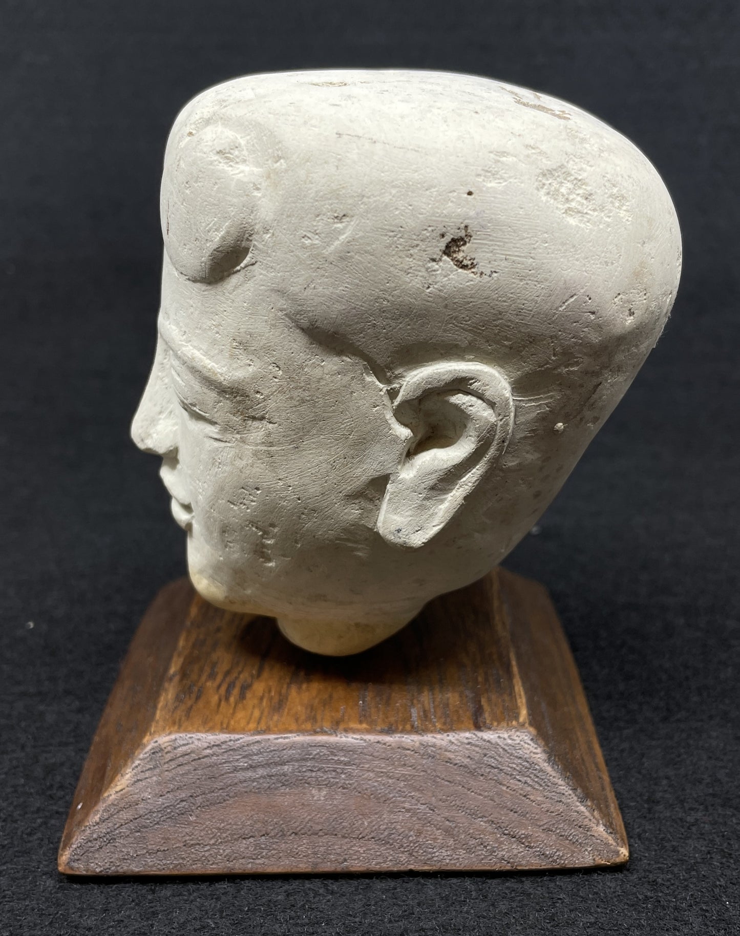 Balinese Stone Head (05B00J)