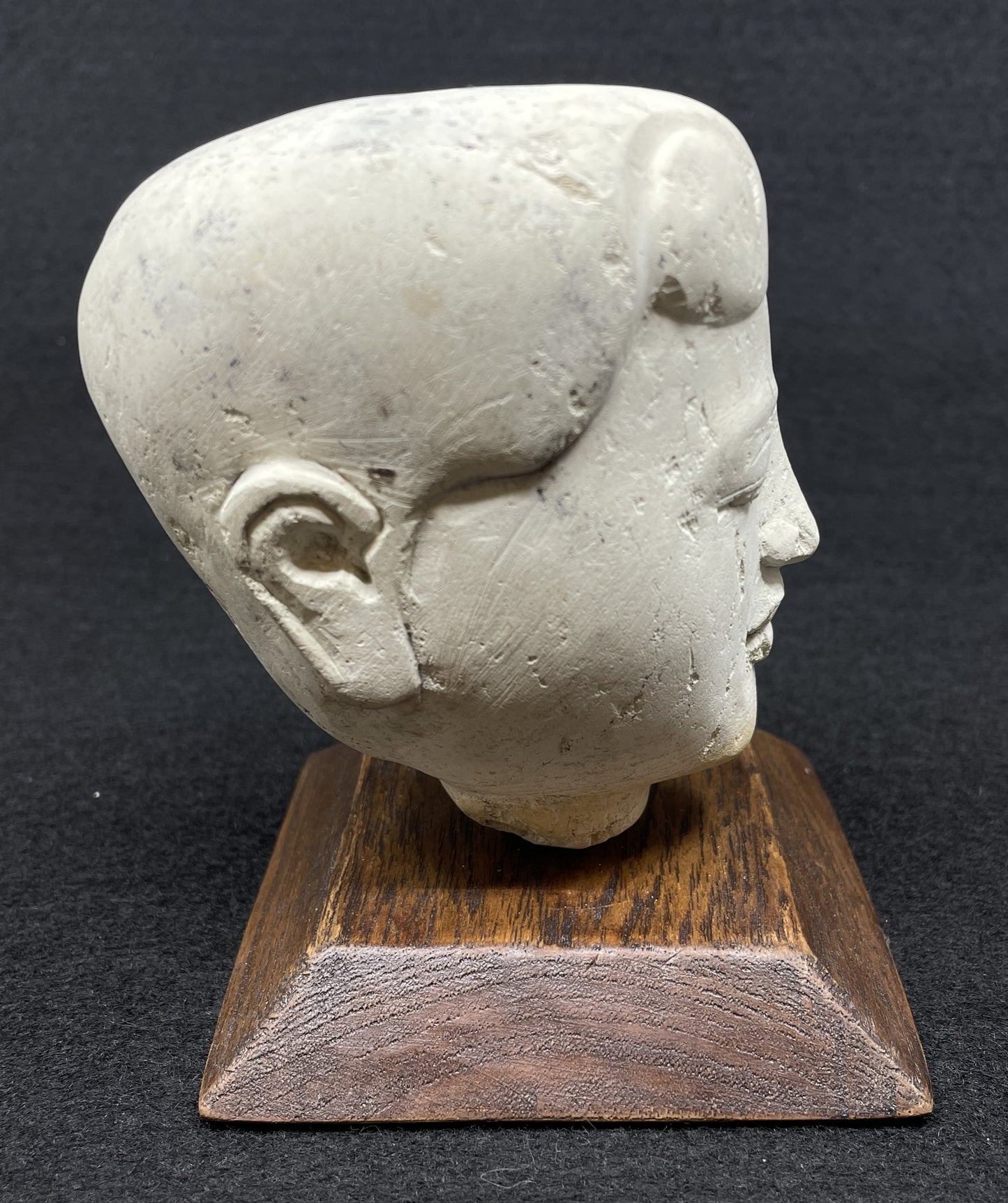 Balinese Stone Head (05B00J)
