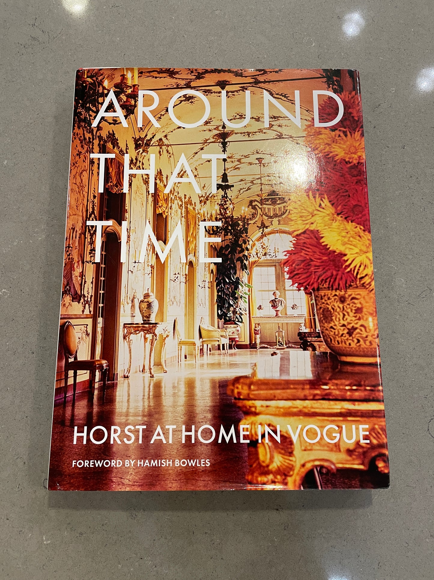 Horst at Home in Vogue Coffee Table Book (05B00D)