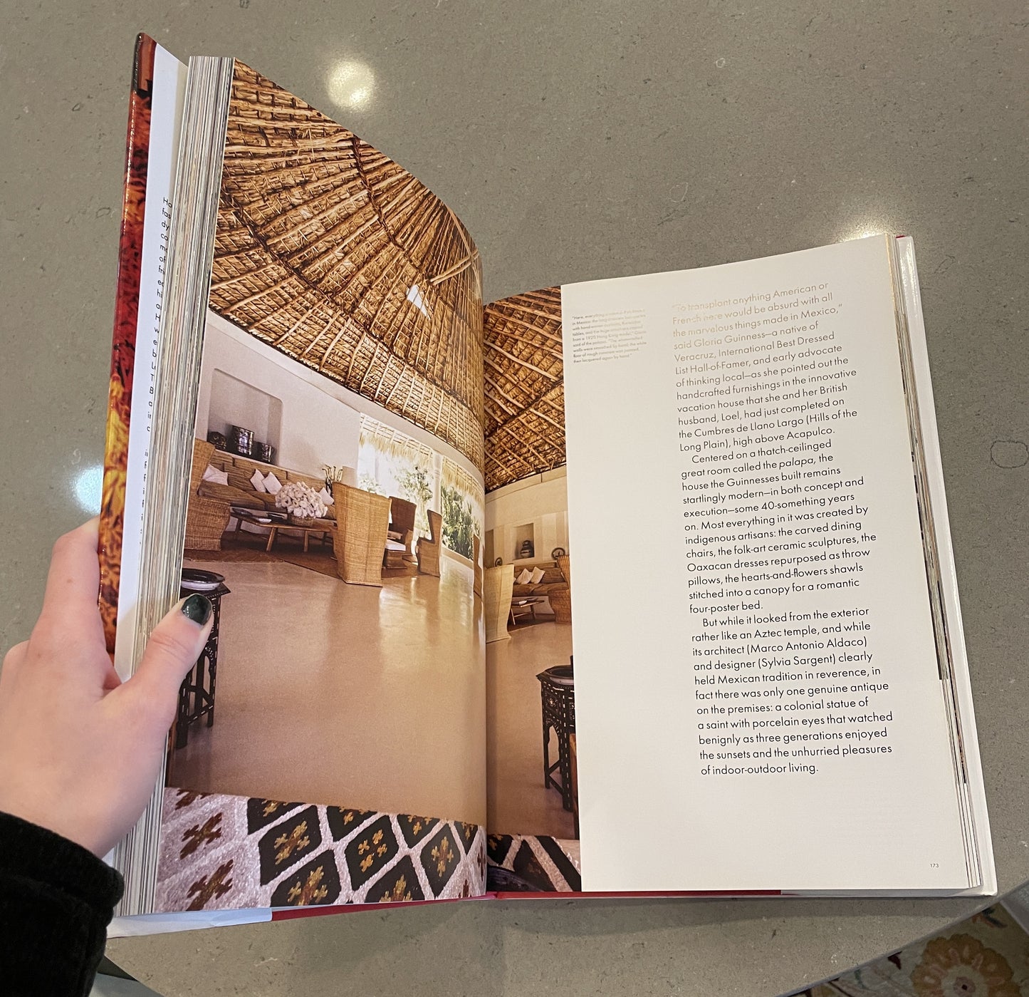 Horst at Home in Vogue Coffee Table Book (05B00D)