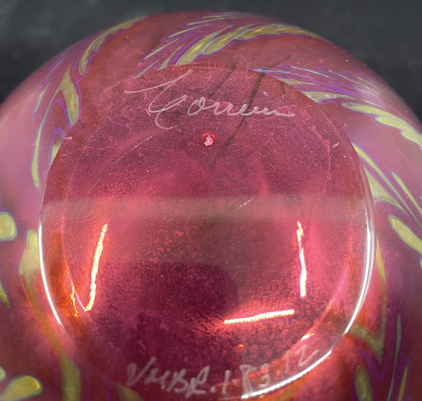 Stephen Correia Feather pull Hand Blown Vase in Rose (0I000D)