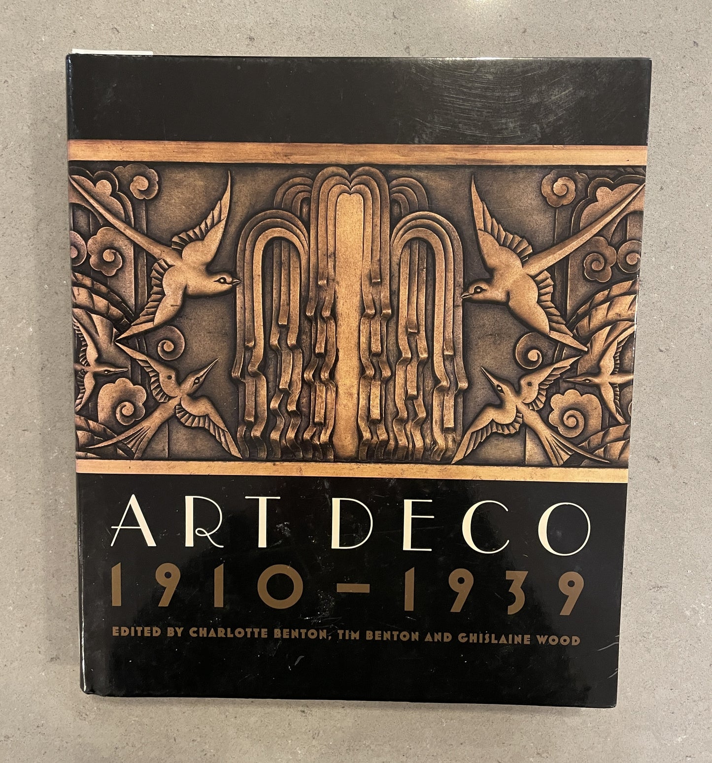 Art Deco 1910-1934 Coffee Table Book (05B00F)