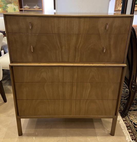 Mount Airy Mid Century Dresser (YKF6C1)