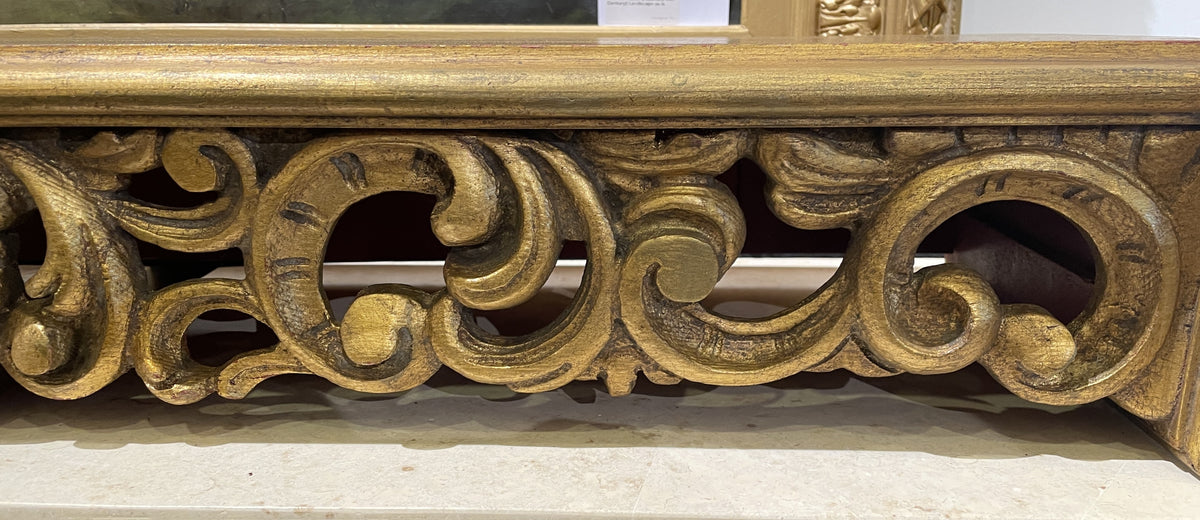 Gilt Shelf Platform (0JL04P)