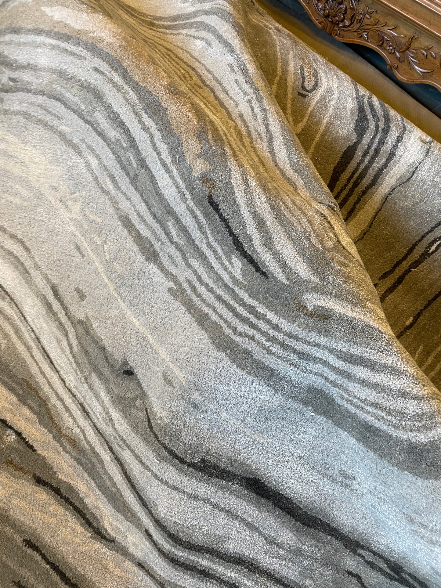 Custom Viscose Rug, AS IS (0G001F)