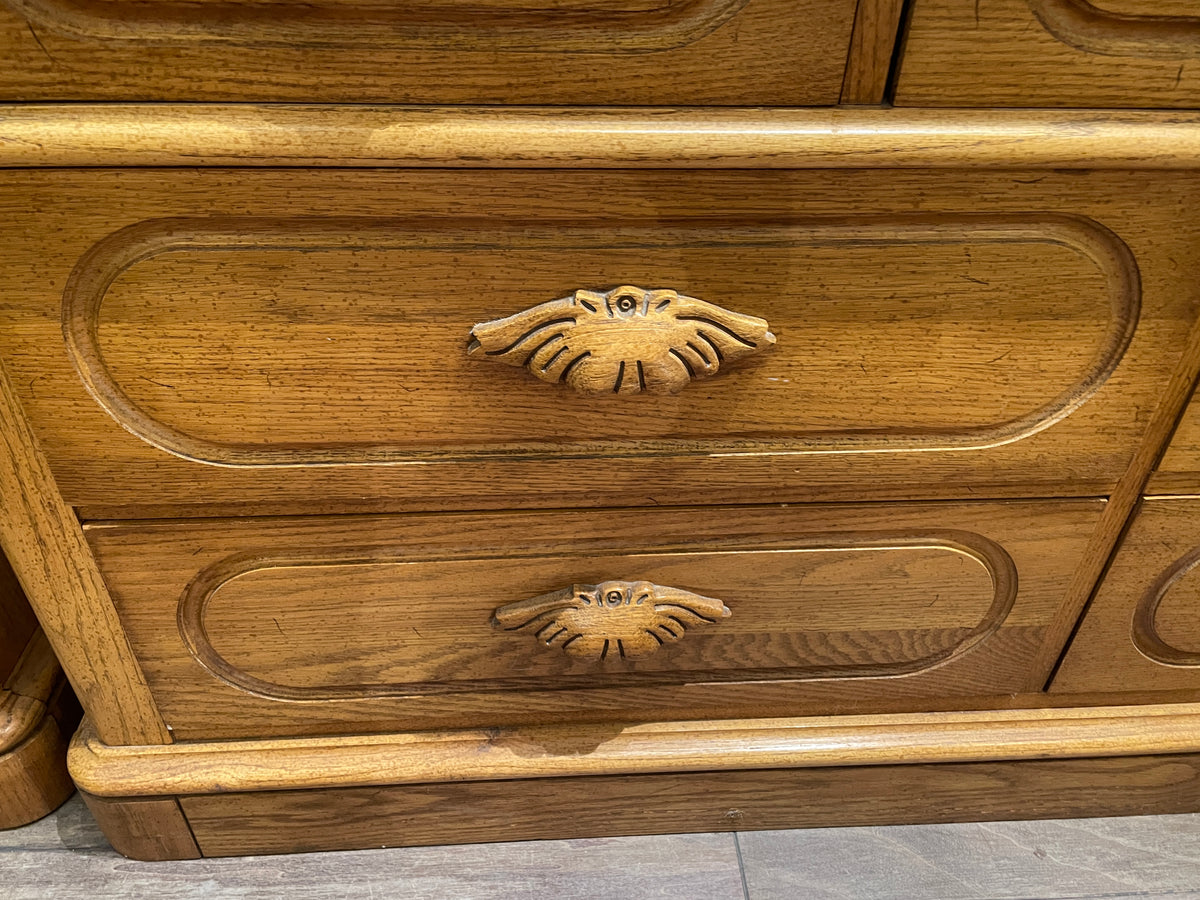 Oak Reproduction Victorian Dresser (0P8002)