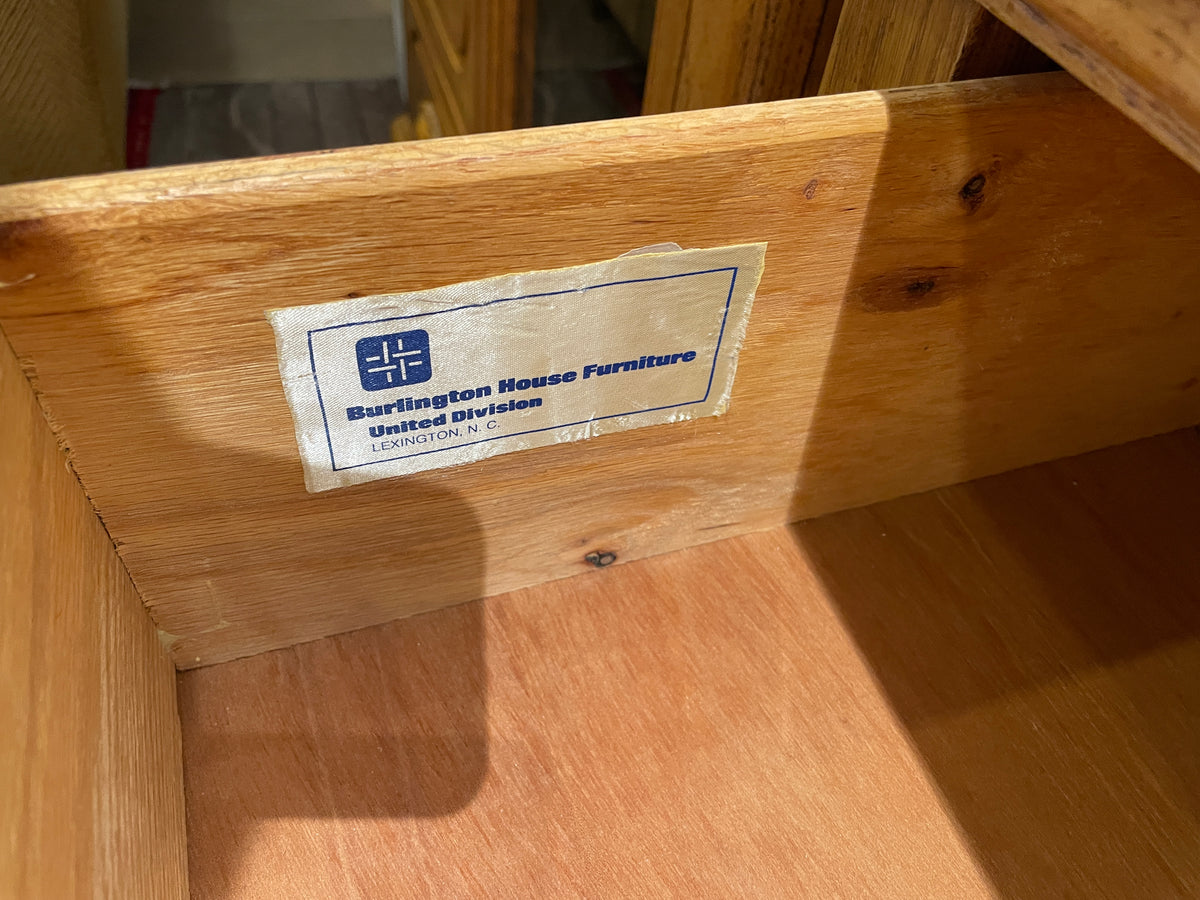 Oak Reproduction Victorian Dresser (0P8002)