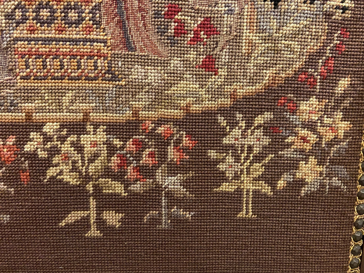 Louis XVI Needlepoint Fireplace Screen (HKDWFP)