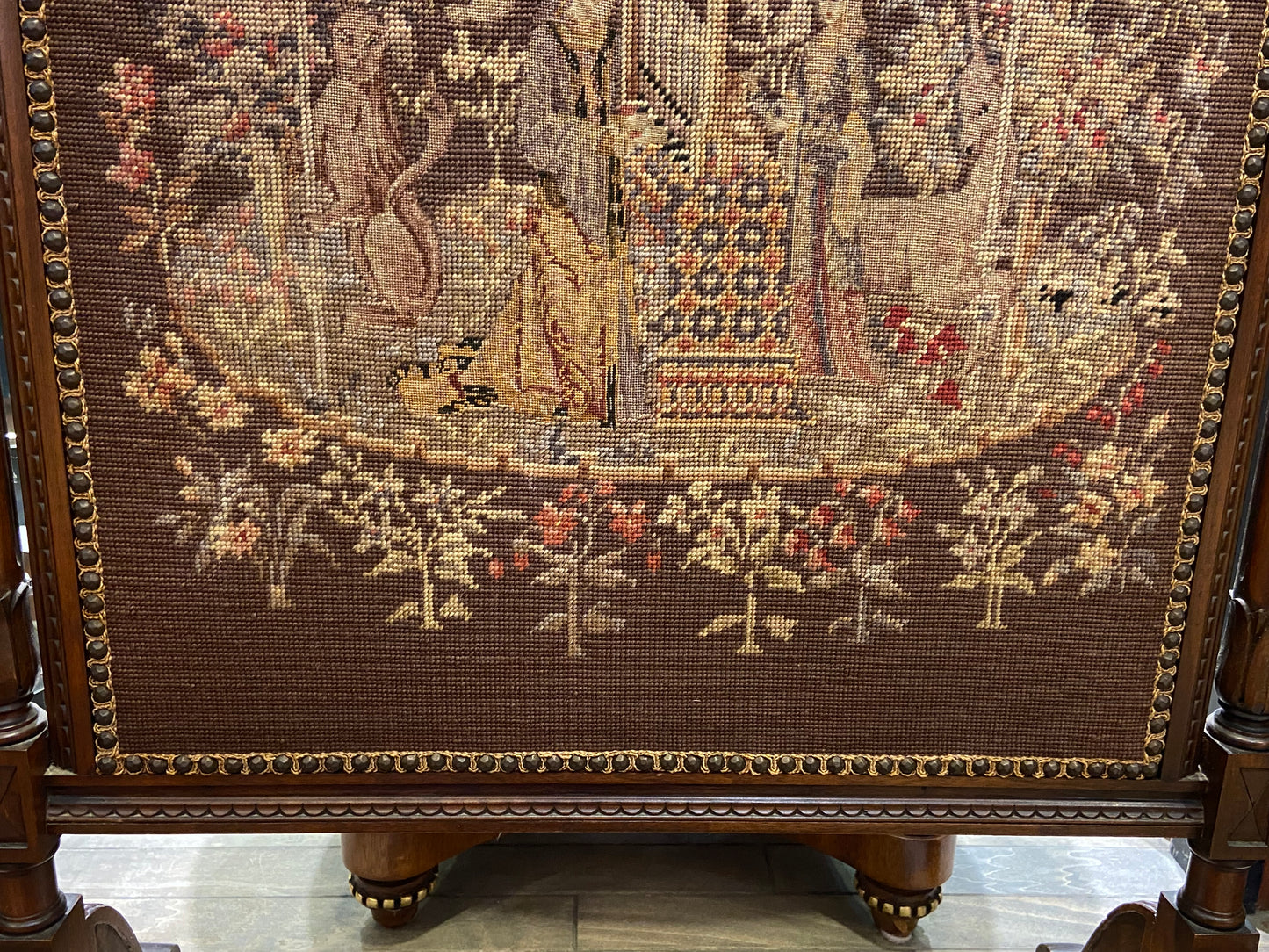 Louis XVI Needlepoint Fireplace Screen (HKDWFP)