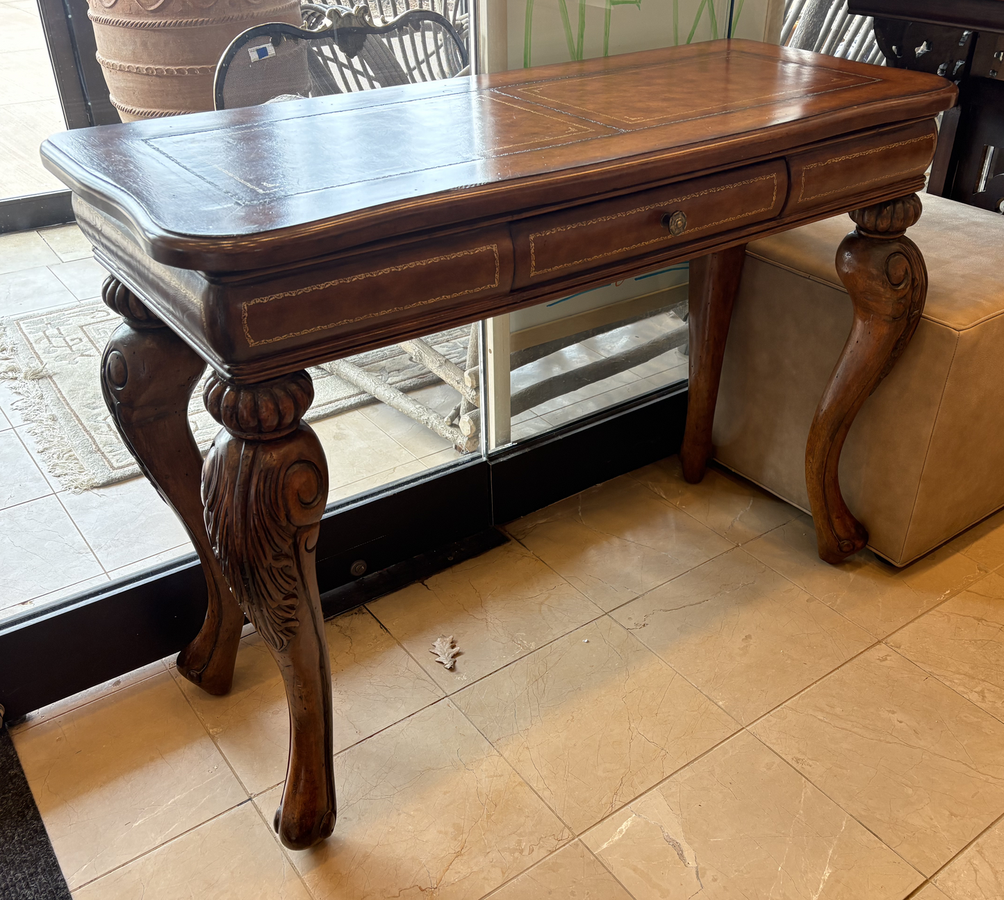 Cabriole Leg Console Table/Narrow Desk (0KS001)