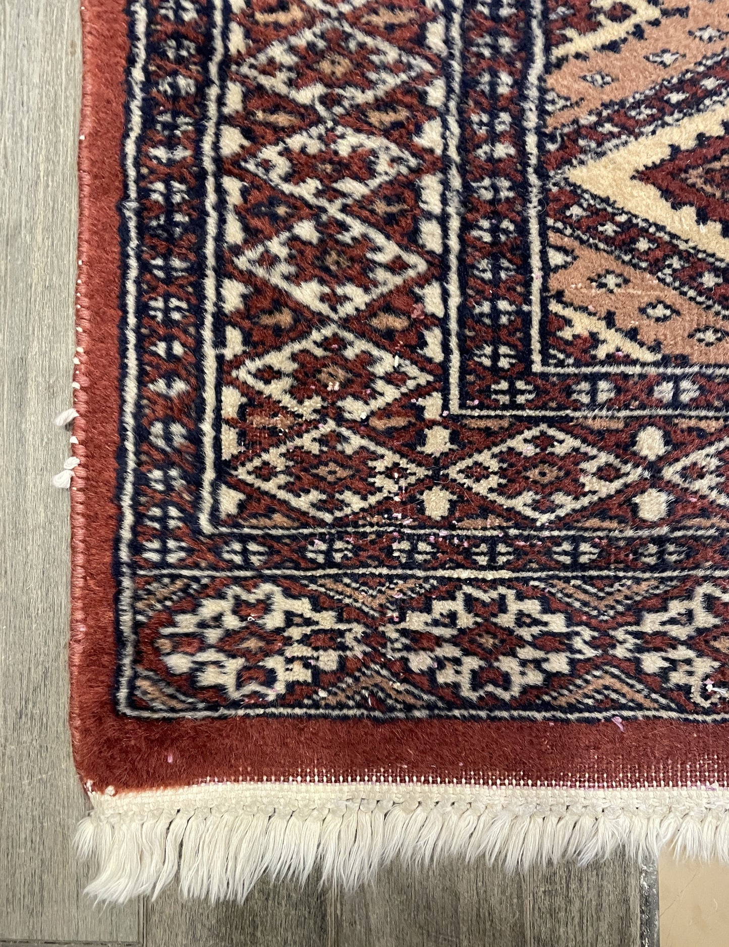 Small Bokhara Prayer Rug (Approx. 2'x3') (0LN00F)