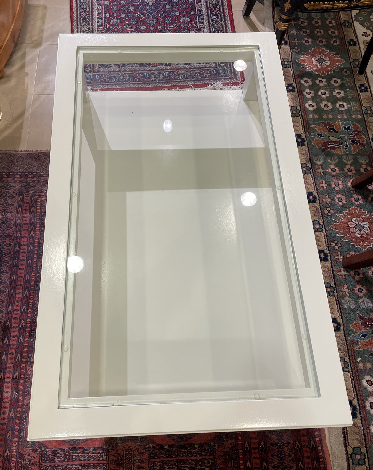 Ethan Allen Heston Nightstand in White (Two available) (0I6003)