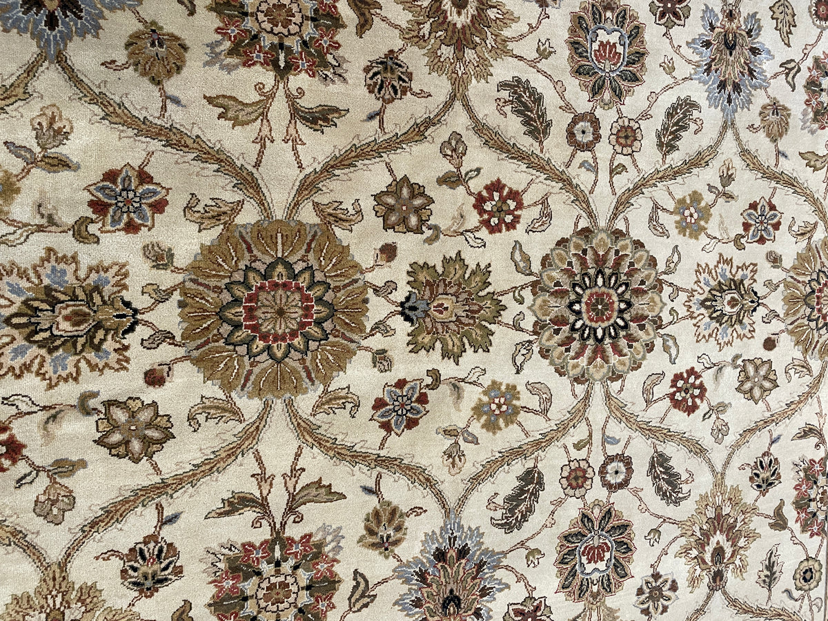 Hand Knotted Brown and Neutral Rug (10'x14') (0EQ002)
