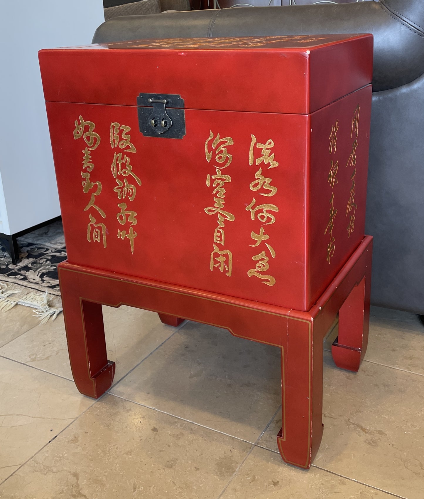 Red Lacquered Chinese Wedding Chest on Stand, Vintage (0LO002)