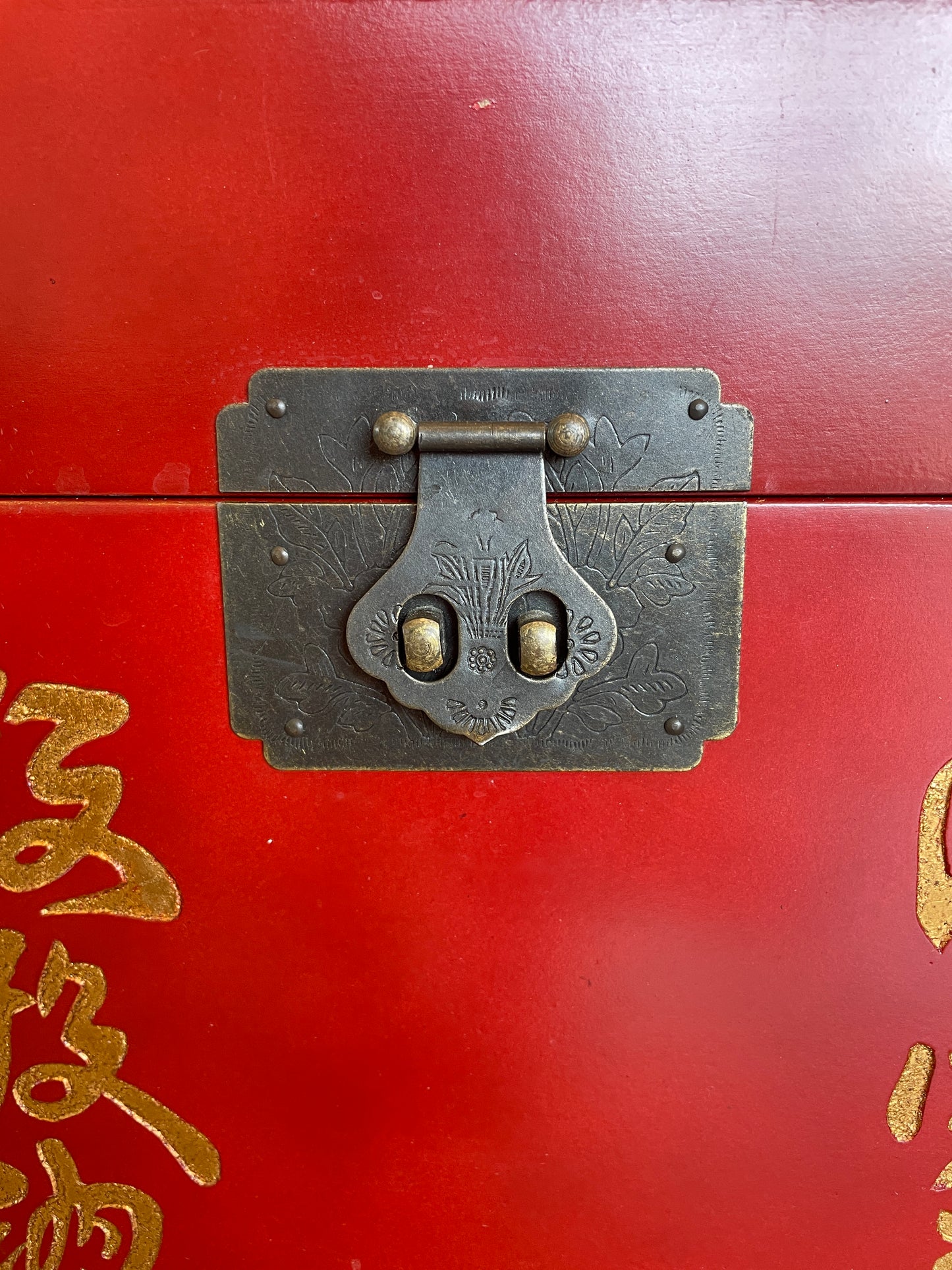 Red Lacquered Chinese Wedding Chest on Stand, Vintage (0LO002)