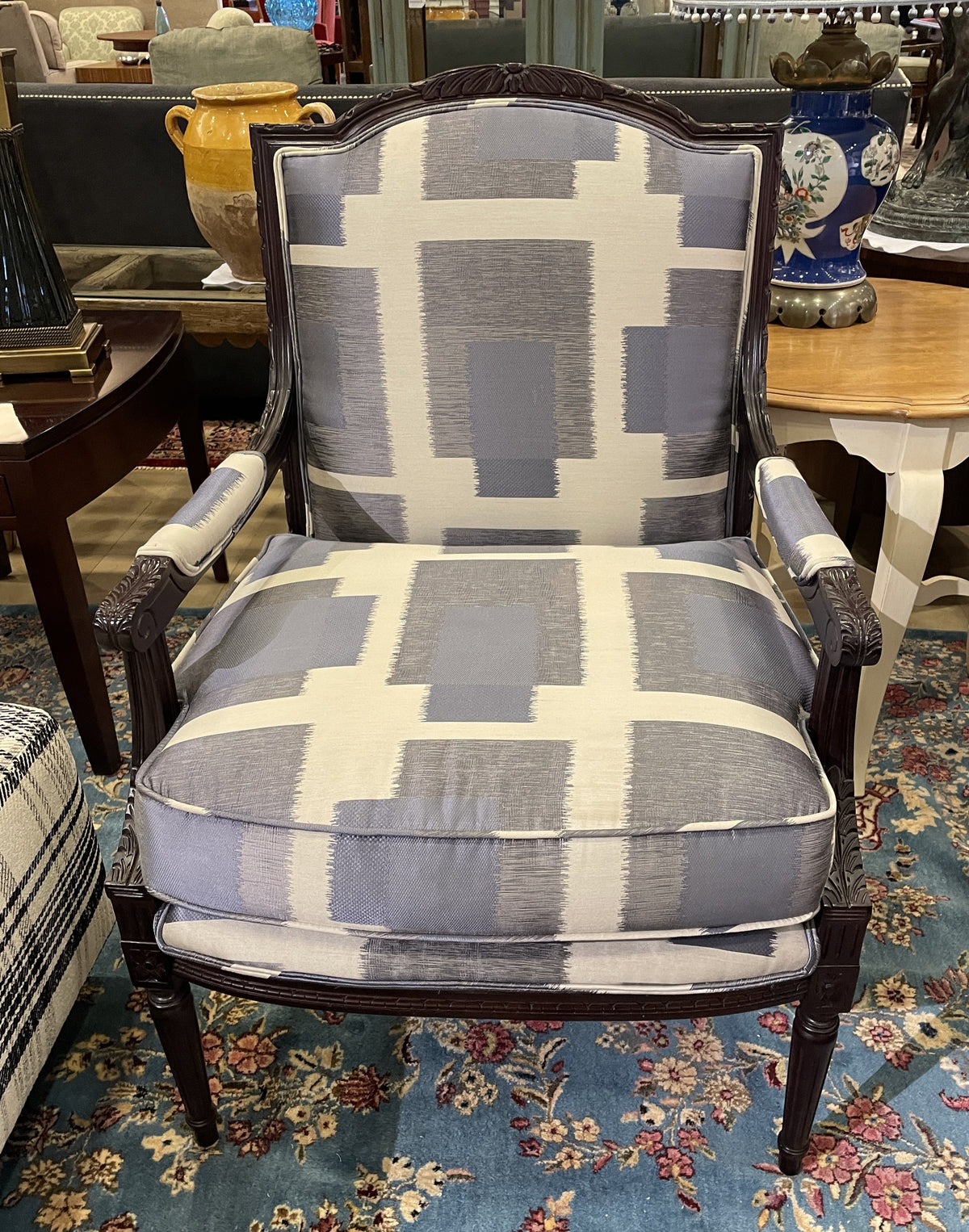 Kravet Bergere Chair (051002)