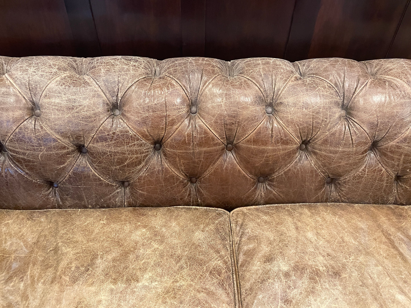 Restoration Hardware Kensington Chesterfield Leather Sofa (0L7023)