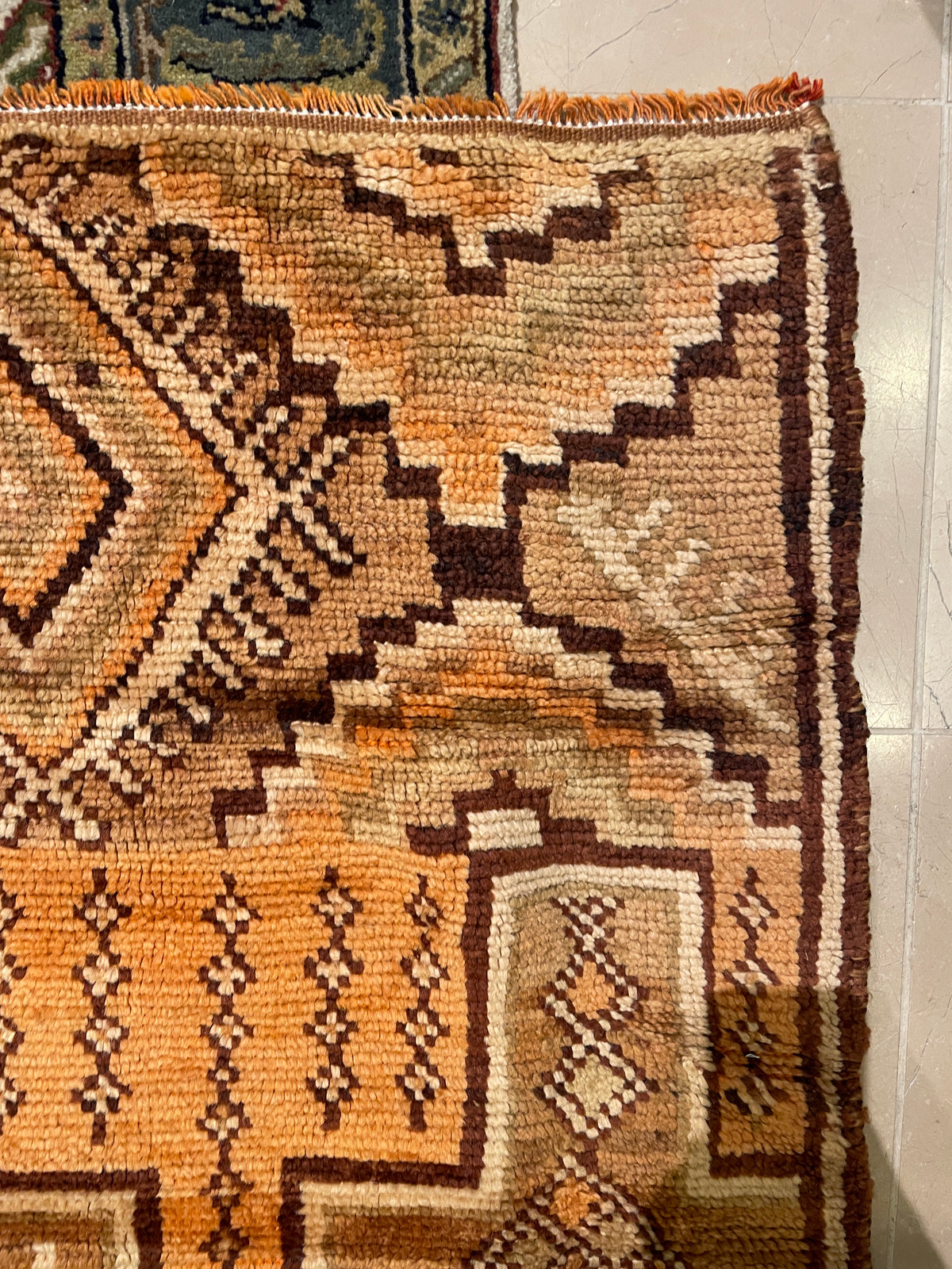 Anatolian Kilim Rug (6x10'9) (0JL050)