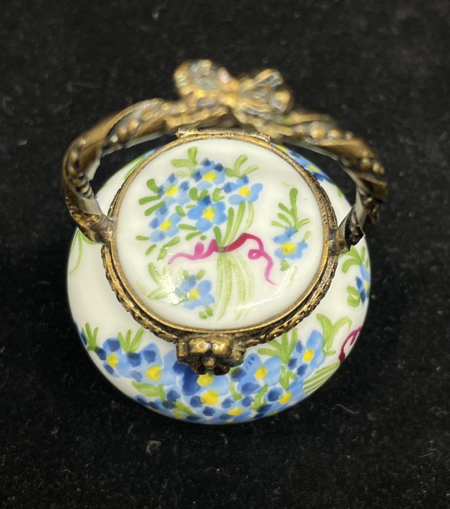 Limoges Trinket Box Floral Basket (0IB00C)