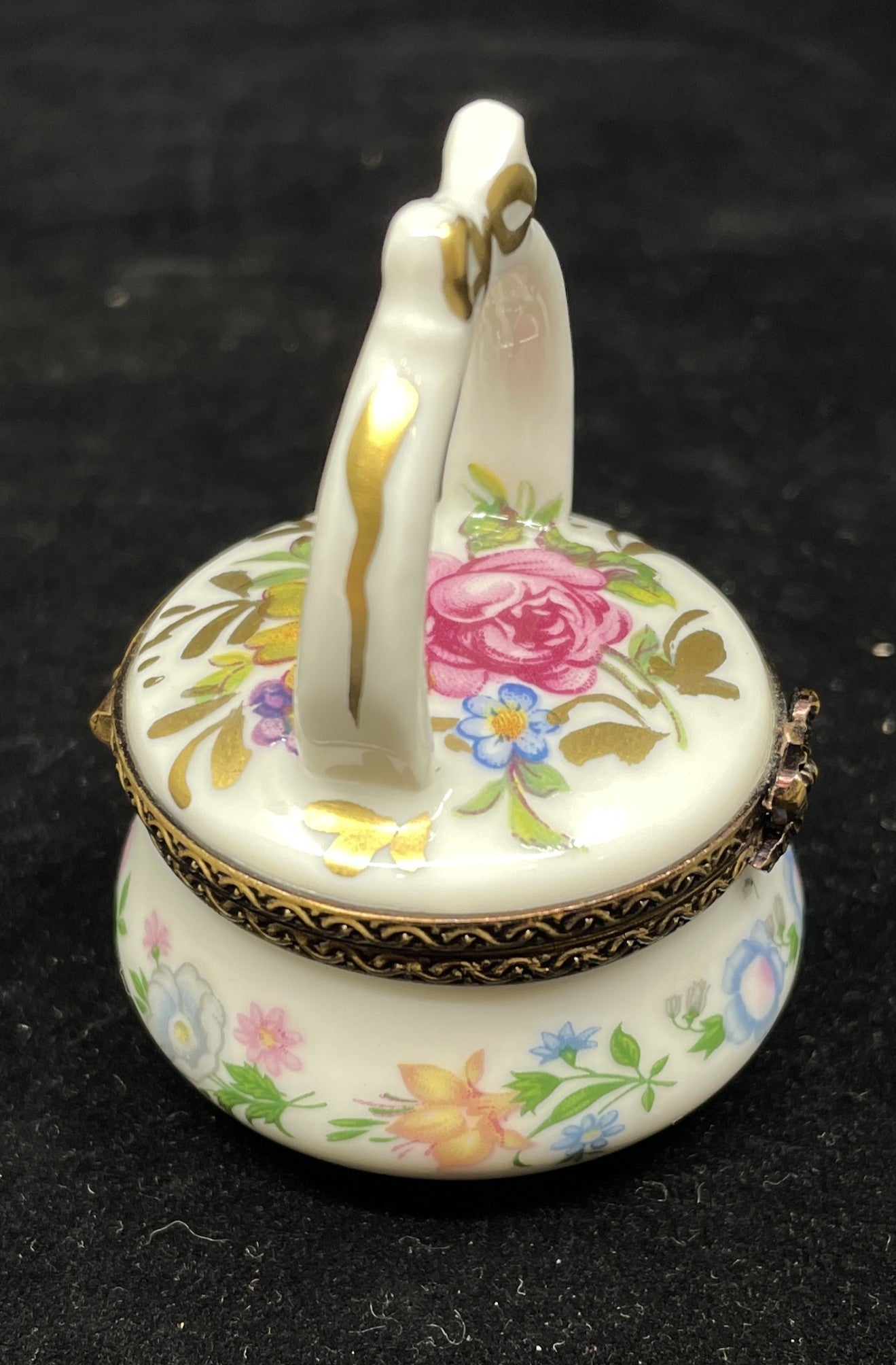 Limoges Trinket Box Floral Basket (0IB00C)
