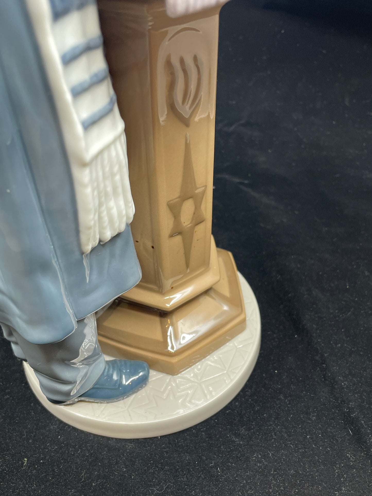 Lladro Rabbi #06208 With Box (0IA001)