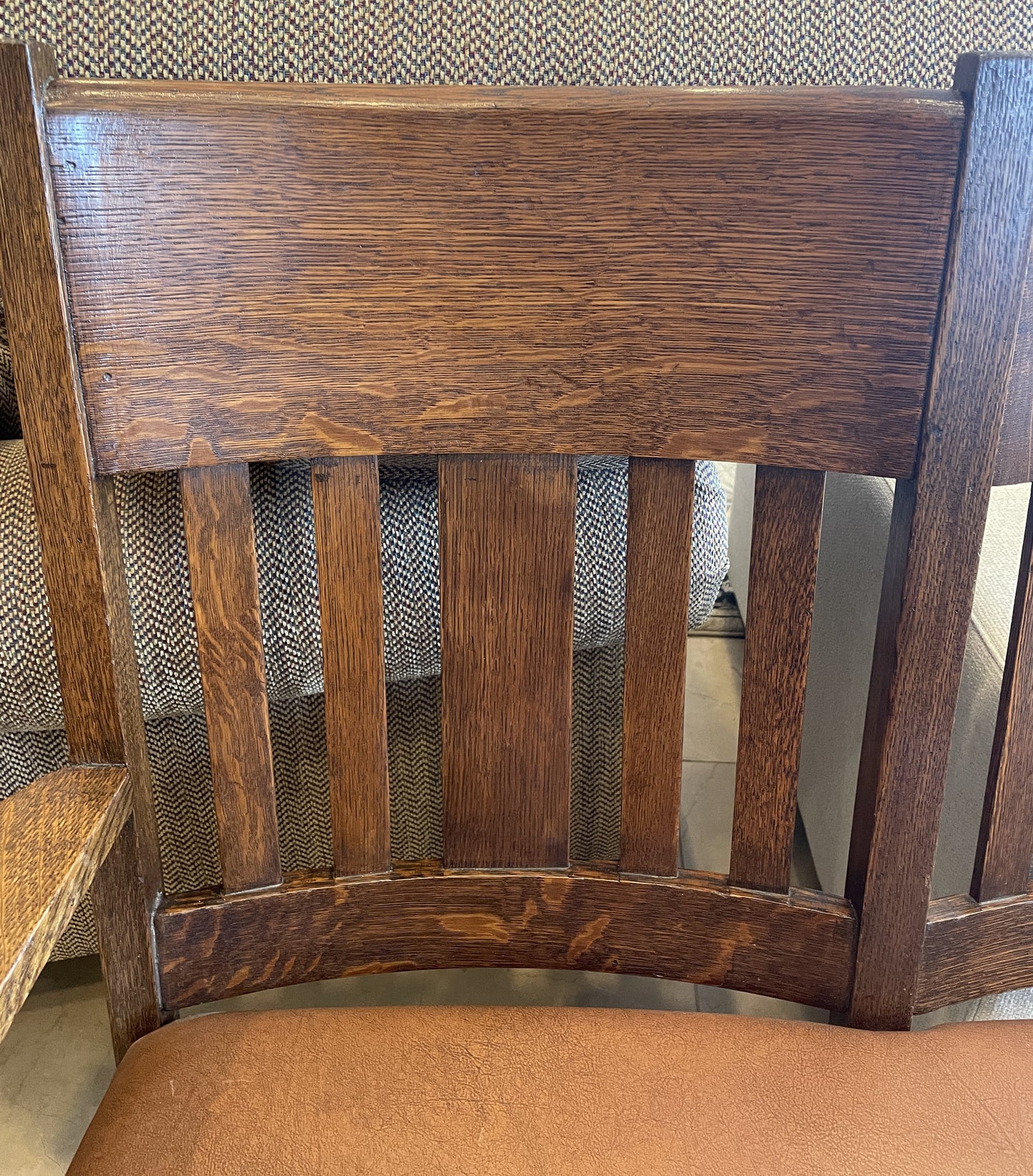 Antique Arts and Crafts Oak Settee, AS IS (0IR01B)