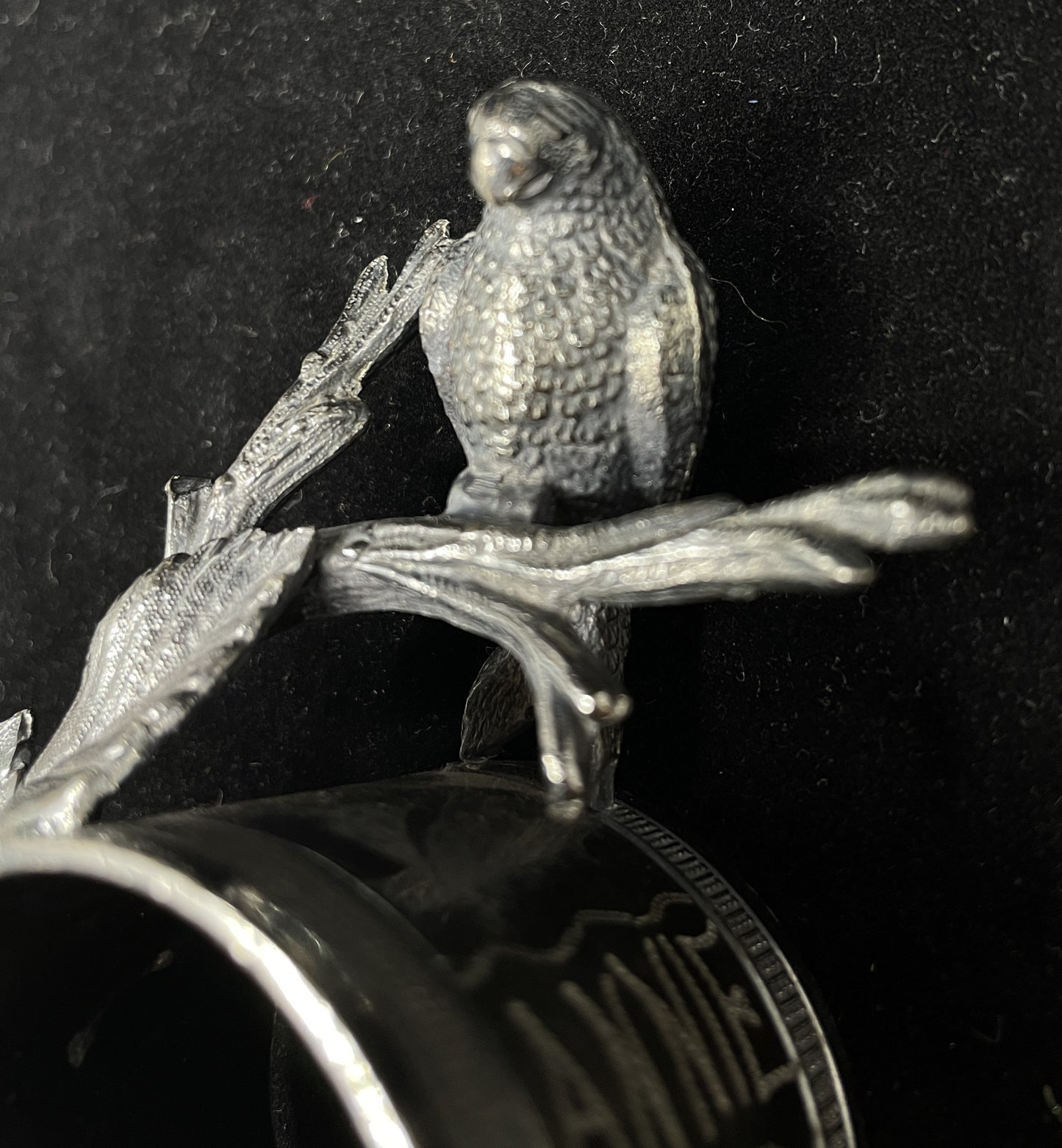 Antique Silver Plate Bird Napkin Ring (0IB003)