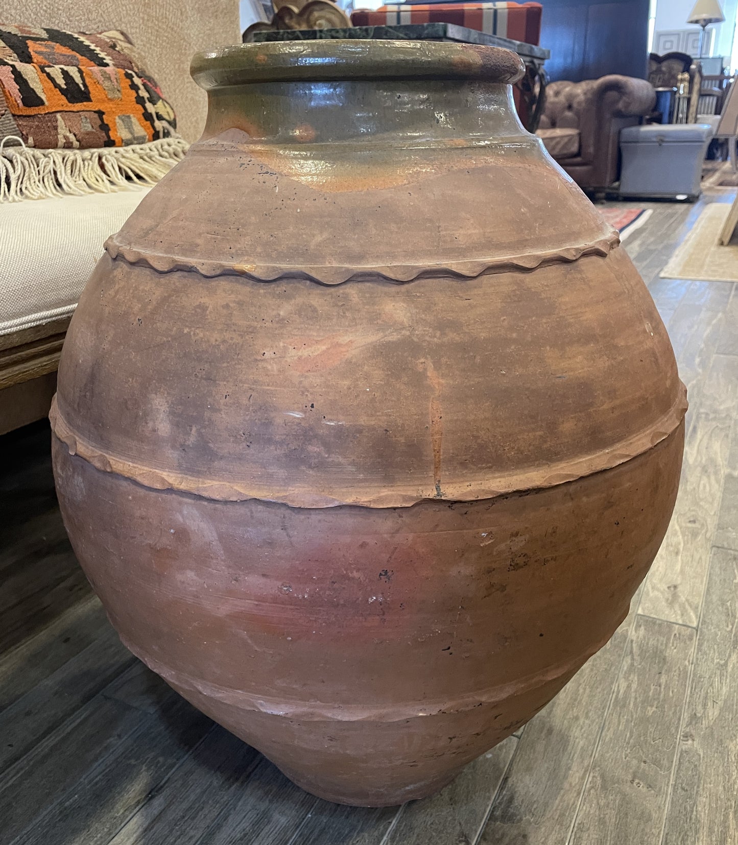 Antique Italian Olive Oil Vessel, extra large (0JL00E)