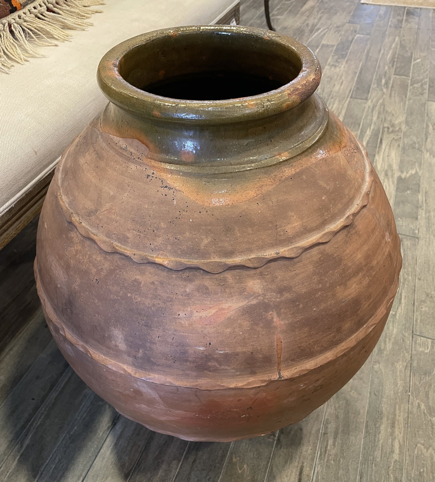 Antique Italian Olive Oil Vessel, extra large (0JL00E)