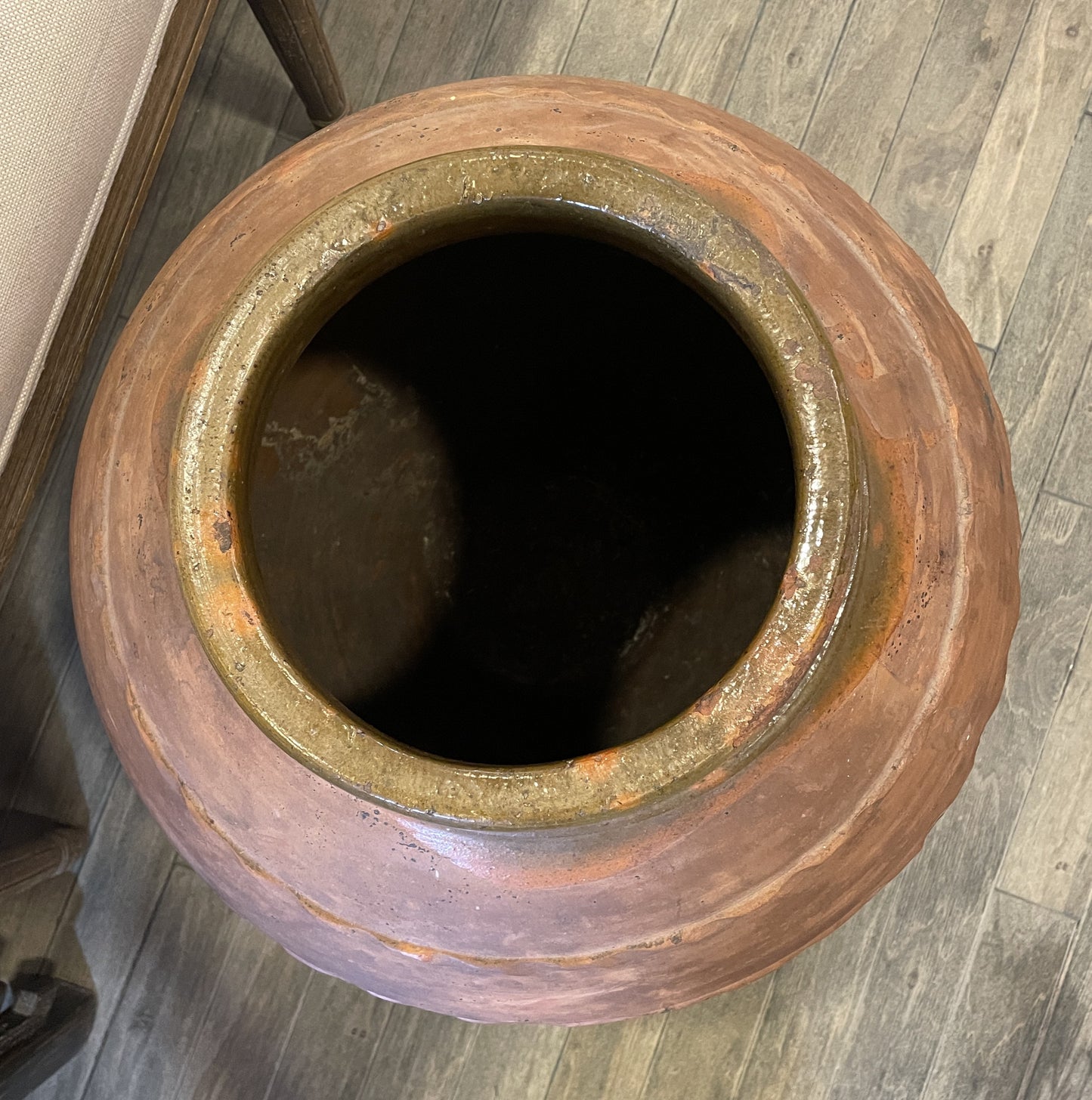 Antique Italian Olive Oil Vessel, extra large (0JL00E)