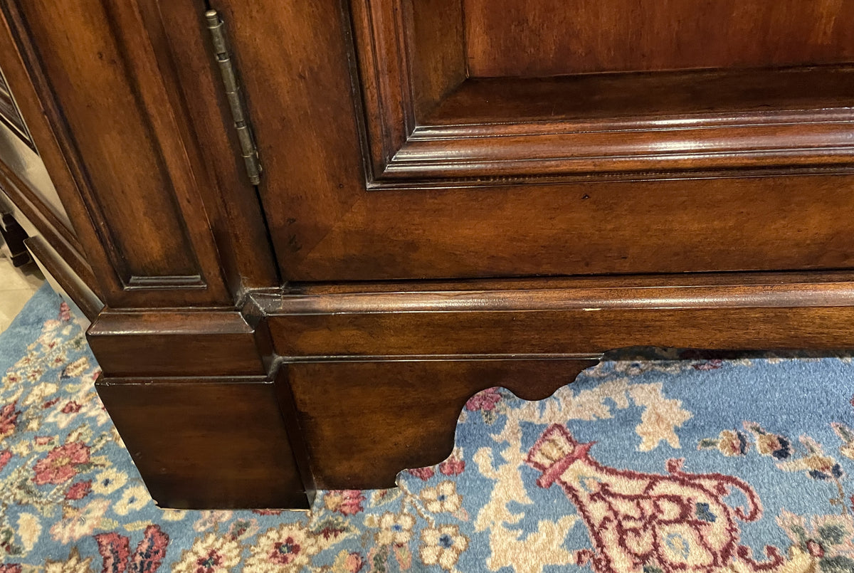 Baker Credenza (0PQ00D)