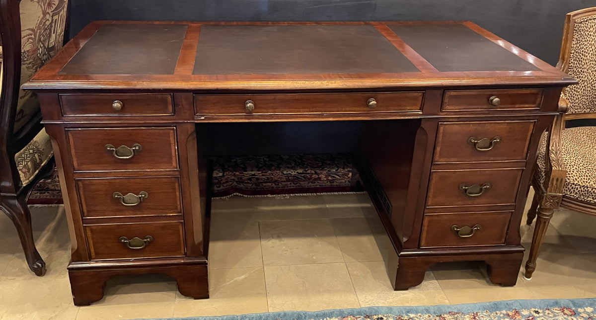 Baker Executive Desk, AS IS (0PQ00F)