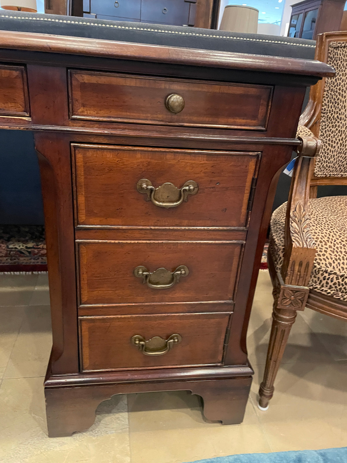 Baker Executive Desk, AS IS (0PQ00F)