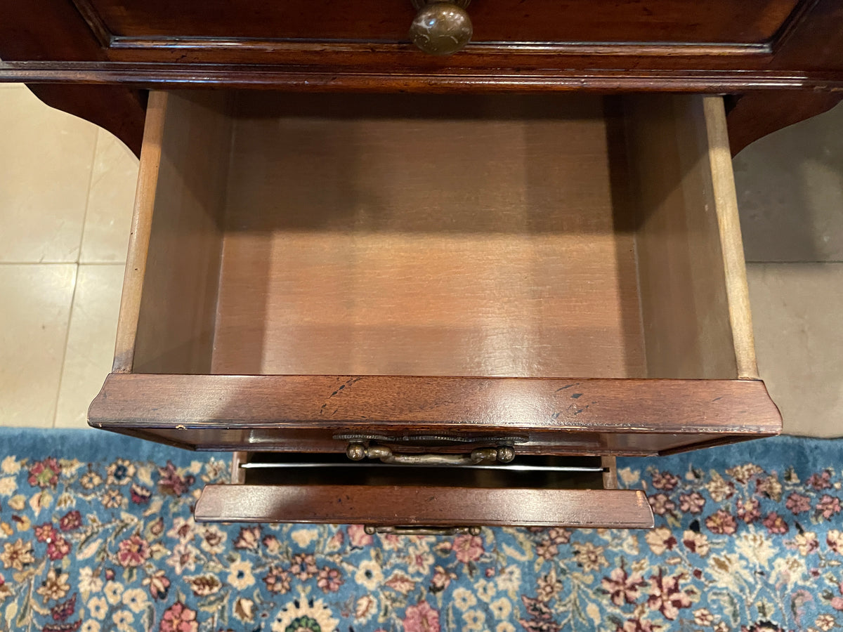 Baker Executive Desk, AS IS (0PQ00F)
