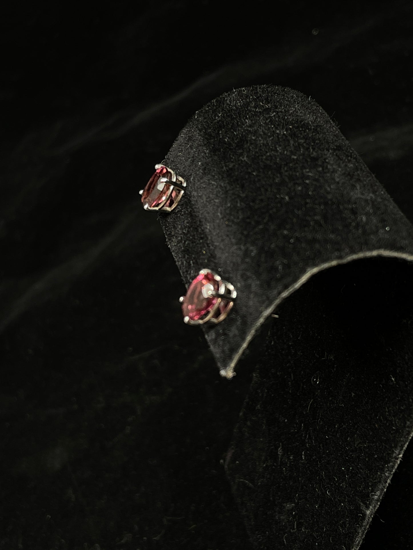 Pink Tourmaline Earrings in 14K white gold (09B00C)
