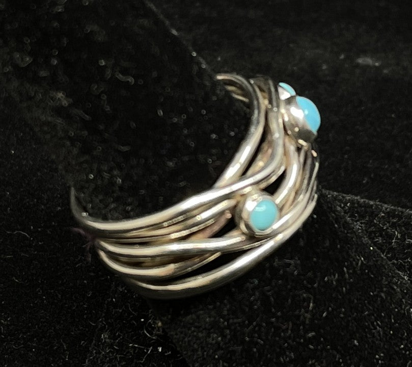 Sleeping Beauty Sterling and turquoise wire wrap ring, unsigned (09B00D)