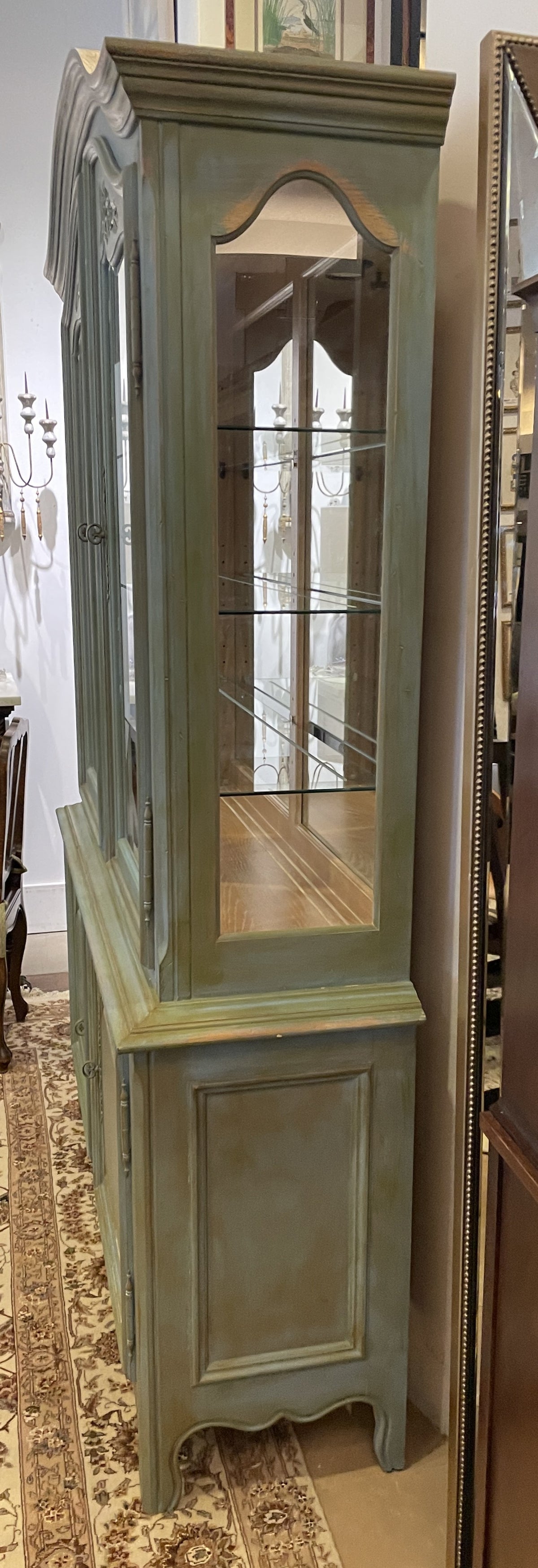Pennsylvania House China Cabinet with Faux Finish, AS IS (0PN002)