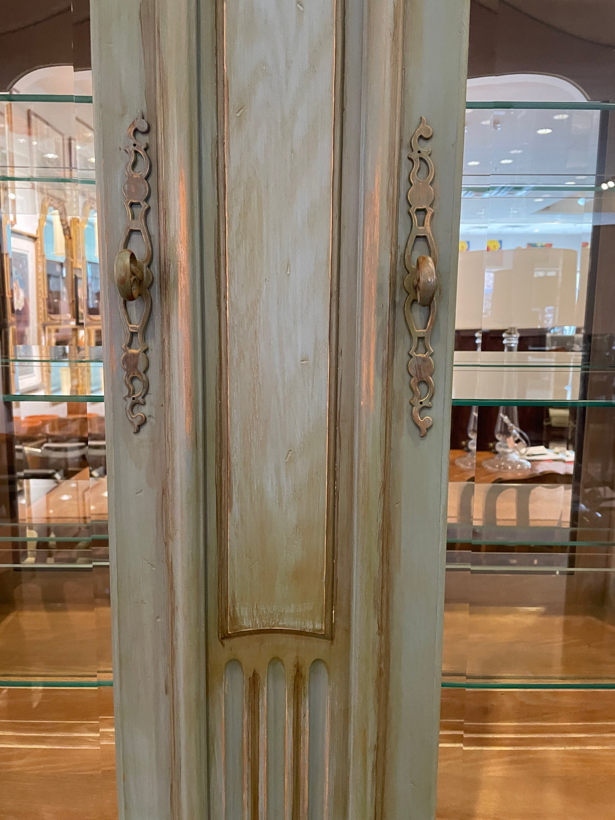 Pennsylvania House China Cabinet with Faux Finish, AS IS (0PN002)