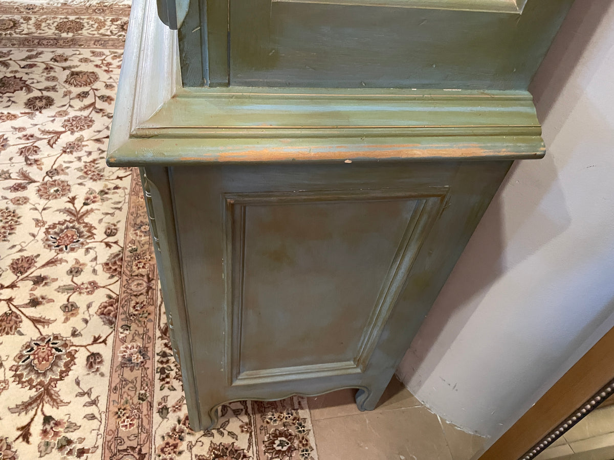 Pennsylvania House China Cabinet with Faux Finish, AS IS (0PN002)