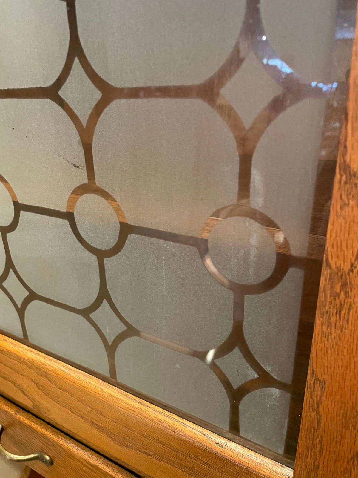 Hoosier Oak Cabinet with Frosted Glass Doors (0PU006)