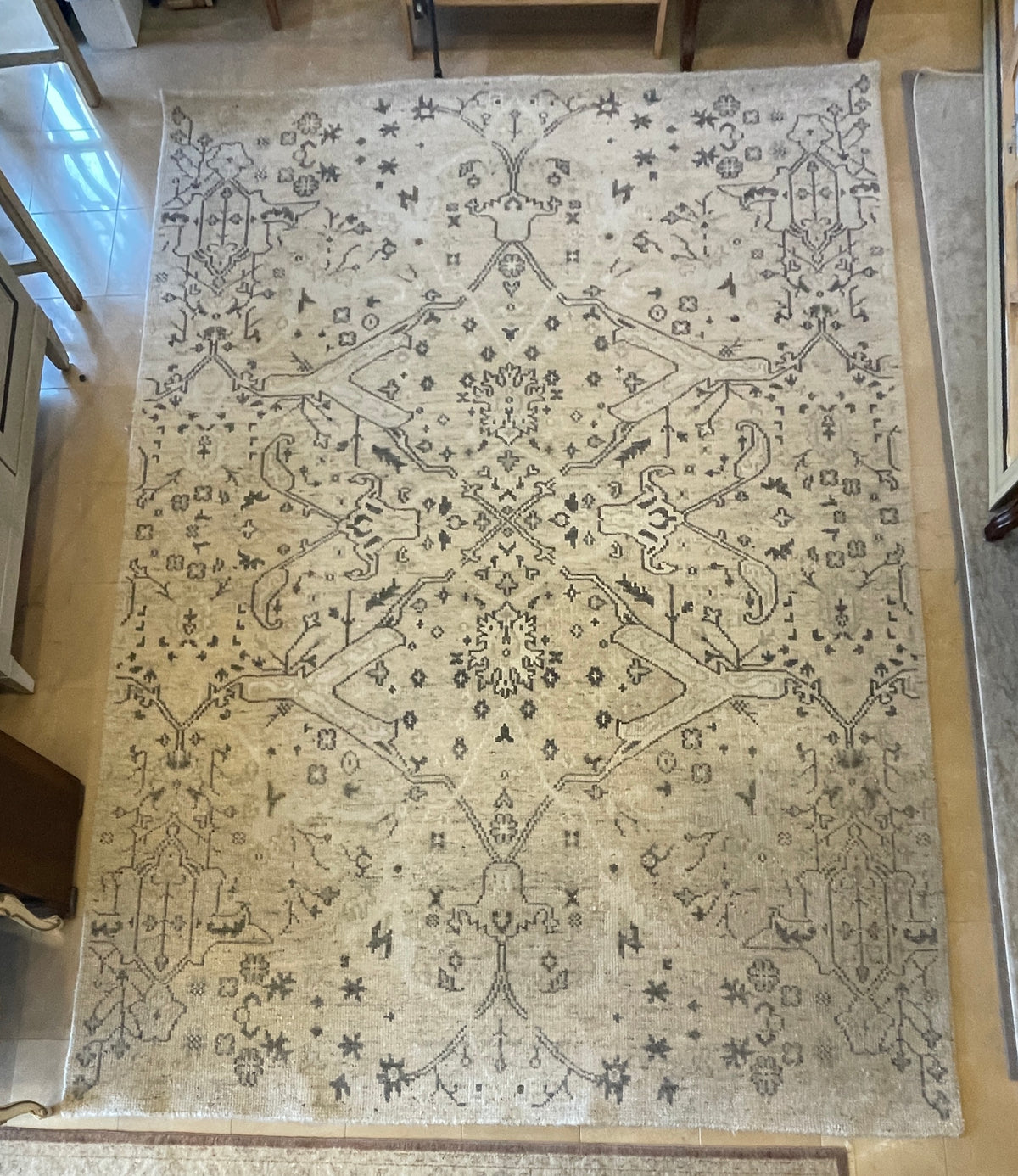 Arhaus Neutral Rug (8'x10') (03T00Q)