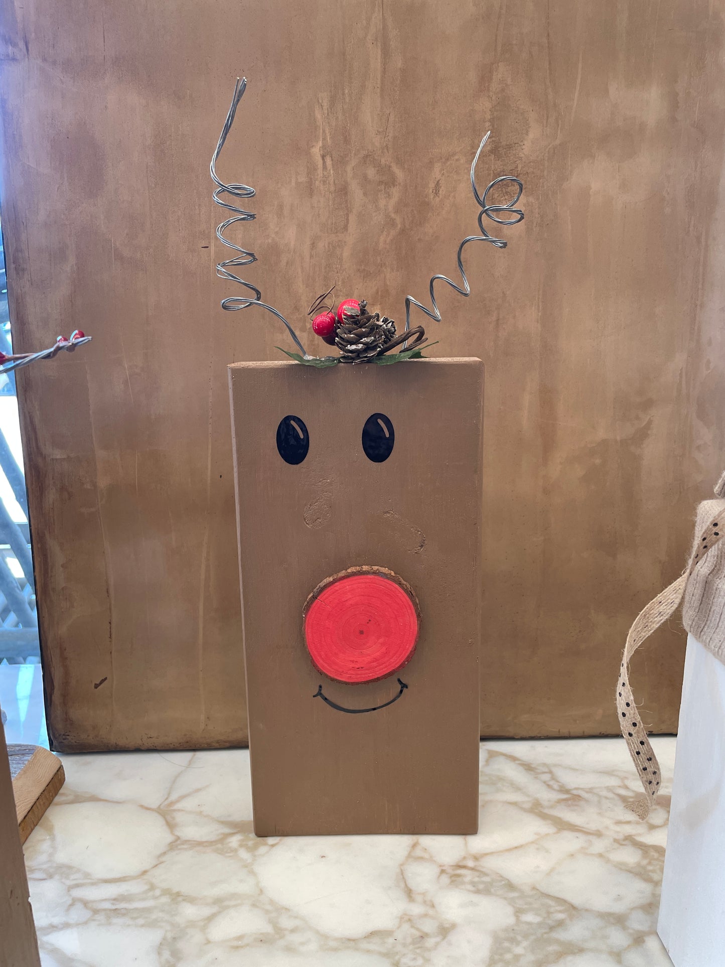 Woodblock Reindeer (00O00E)