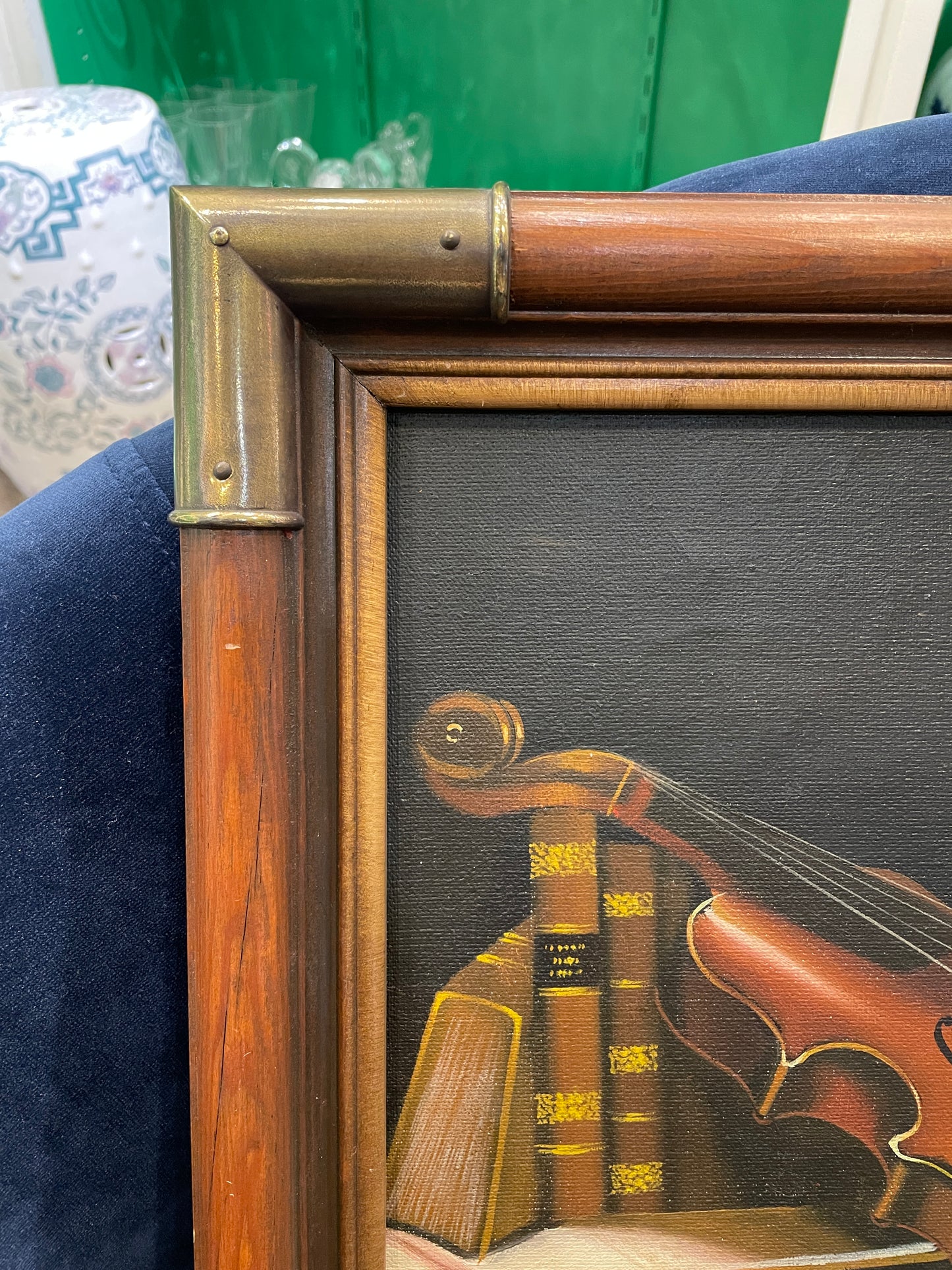 Still life on canvas of Violin, signed William Bieley (01D00T)