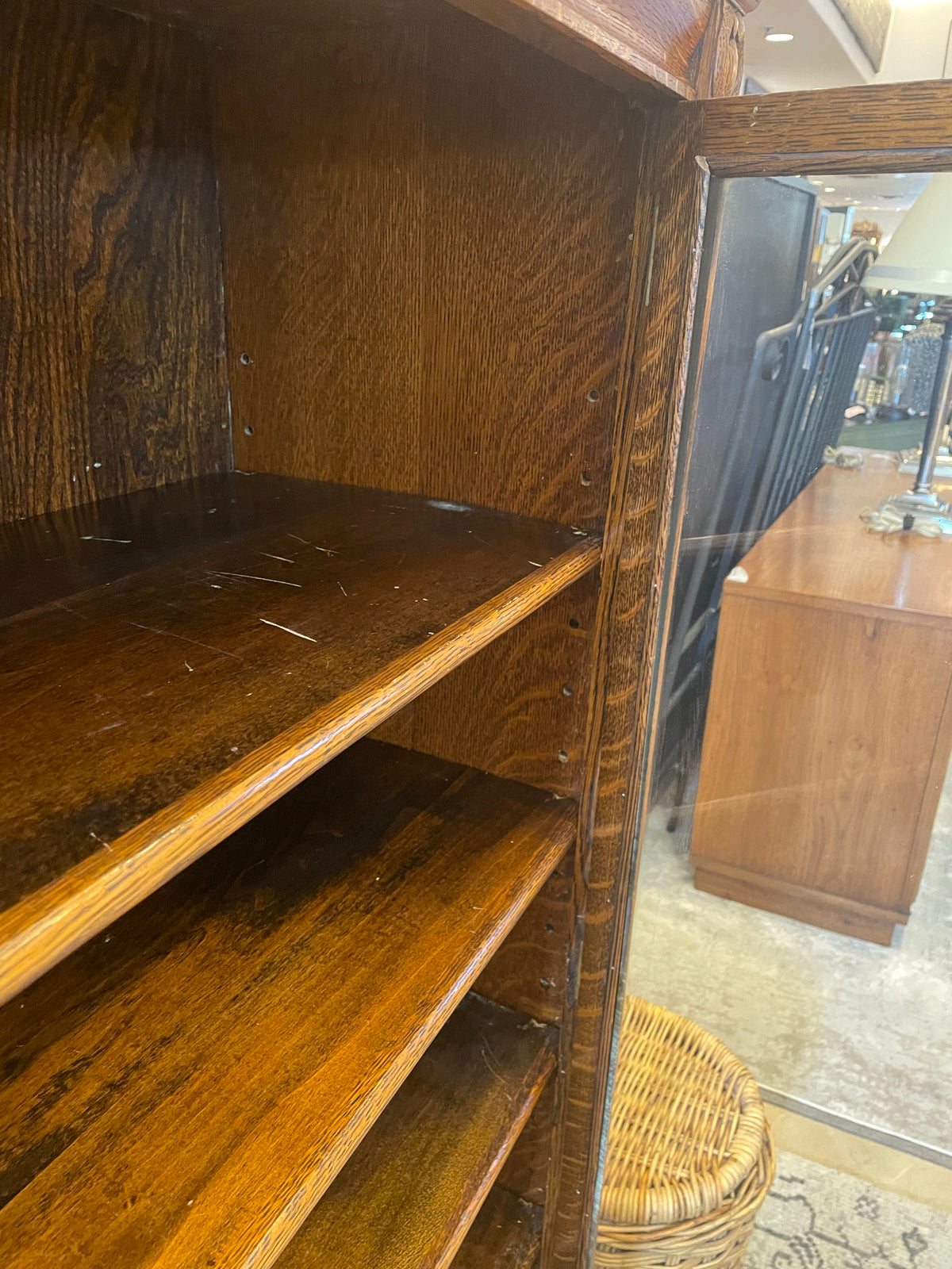 Antique Oak Bookcase with Single Door (0PE001)