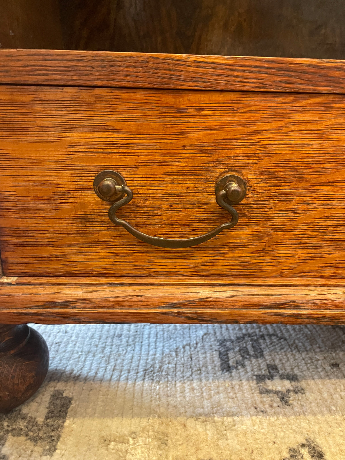 Antique Oak Bookcase with Single Door (0PE001)